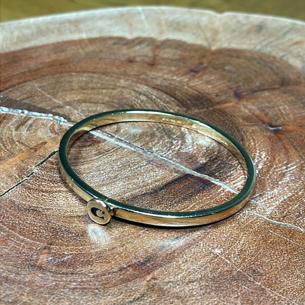 COACH SIGNATURE HINGED BANGLE - Picture 11 of 15